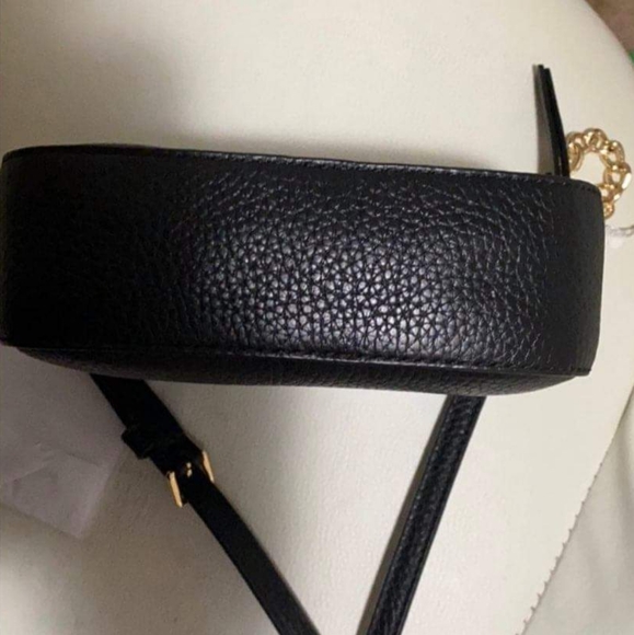 Tory Burch - Picture 4 of 6